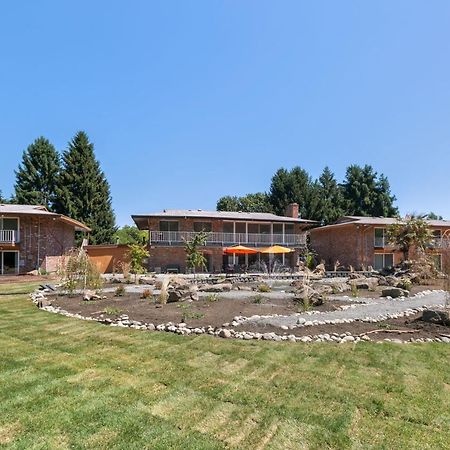 Sunrise Garden Suites Tukwila Exterior photo