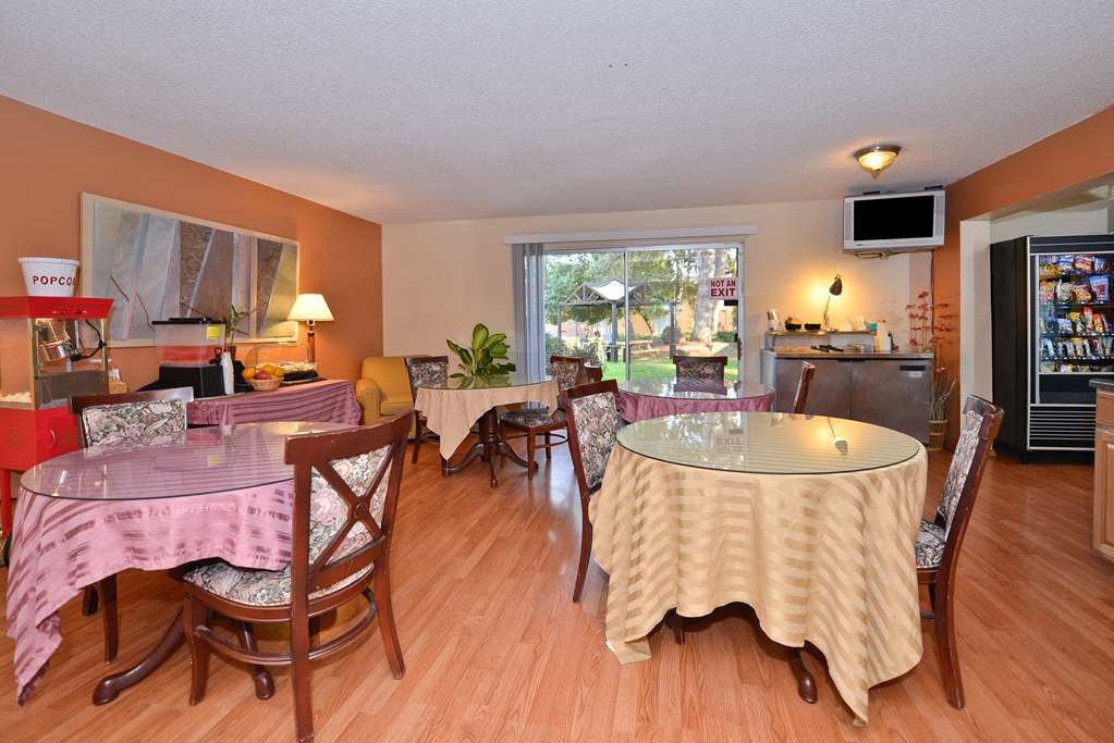 Sunrise Garden Suites Tukwila Restaurant photo